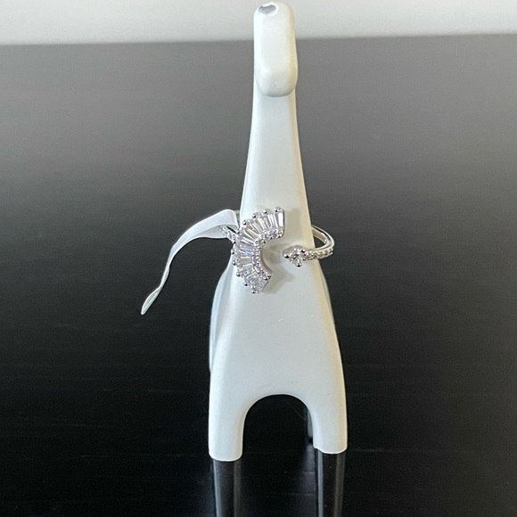 BP Sterling Club Diamond CZ Fan Ring (RBP 5395) - Picture 8 of 8